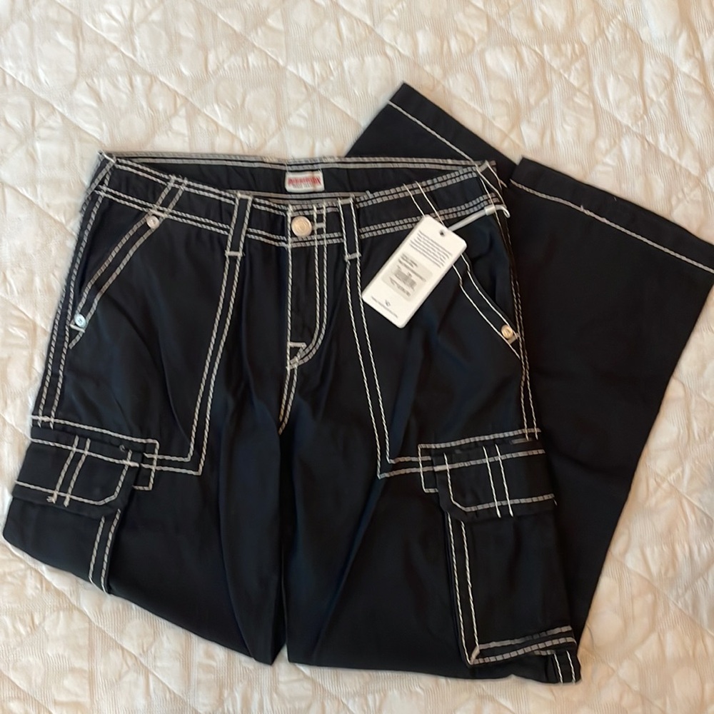 NWT True Religion Big T Cargo Pants